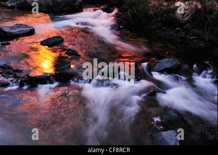 Wasserfall Salto Jimenoa, in der Nähe von Jarabacoa, La Vega, Dominikanische Republik, Karibik, Sonnenuntergang Stockfoto