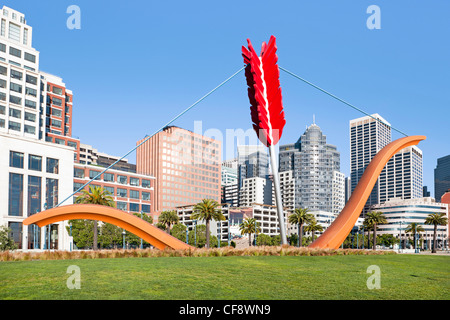 Bogen und Pfeil Skulptur in Rincon Park, Embarcadero, San Francisco, California, Vereinigte Staaten von Amerika Stockfoto