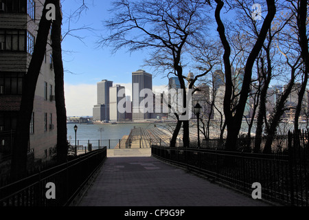 Ansicht des unteren Manhatttan von der Brooklyn Promenade New York City Stockfoto