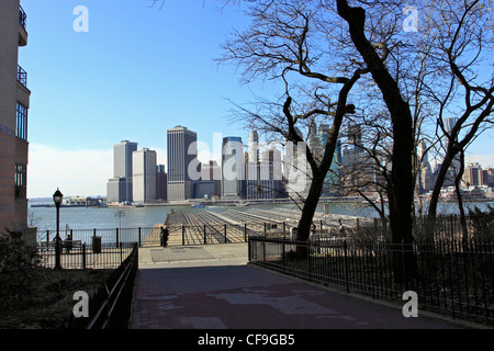 Ansicht des unteren Manhatttan von der Brooklyn Promenade New York City Stockfoto