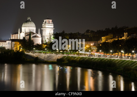 Verona ist allgemein bekannt als die Stadt von Romeo und Julia Stockfoto