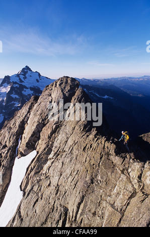Bergsteiger auf die Tantalus-Traverse, Coast Mountains im Süden British Columbias, Squamish, Kanada Stockfoto