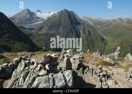 Schweiz, Europa, Wallis, Griespass, Alpen, Berge, Felsen, Klippen, Bettelmatthorn, Steinen, Pfählen, Stockfoto