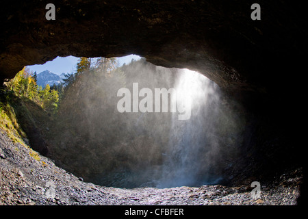 Berg, Berge, Herbst, Kanton Glarus, Schweiz, Europa, Wasserfall Berglistüber, Wasserfall, Linthal, Klausenpass, Wasser Stockfoto