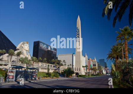 USA, USA, Amerika, Nevada, Las Vegas, Stadt, Strip, Avenue, Luxor Hotel, Architektur, Casino, bunt, Unterhaltung Stockfoto