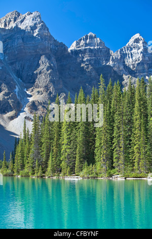 Moraine Lake und Valley of the Ten Peaks. Banff Nationalpark, Alberta, Kanada. Stockfoto