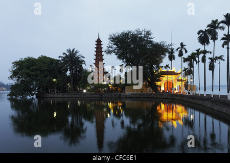 Tran Quoc Pagode, Westsee, Hanoi, Bac Bo, Vietnam Stockfoto