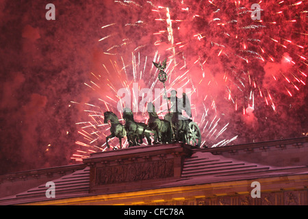 Quadriga an Silvester am Brandenburger Tor, Berlin, Deutschland, Europa Stockfoto