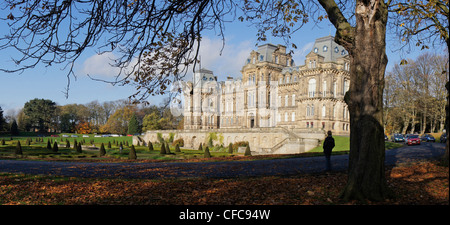 Panorama, Herbstfärbung, Bowes Museum, Barnard Castle, County Durham, England Stockfoto