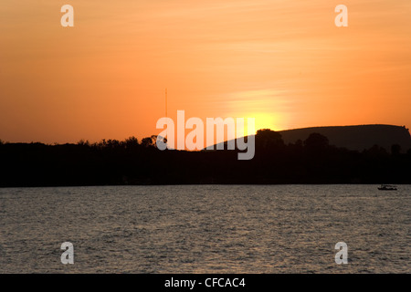 Sonnenuntergang über Tana-See vom Tana Hotel in Bahir Dar, Äthiopien Stockfoto