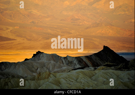 Zabriskie Point, Death Valley National Park, der wärmsten und trockensten der Nationalparks in den USA, California, USA Stockfoto
