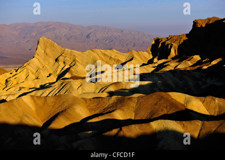 Zabriskie Point, Death Valley National Park, der wärmsten und trockensten der Nationalparks in den USA, California, USA Stockfoto