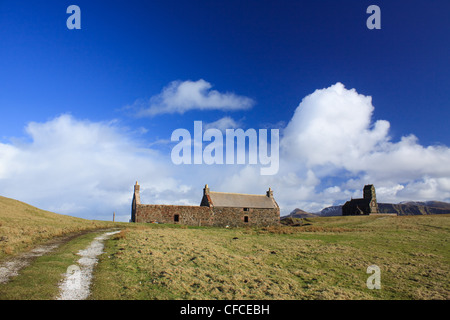 Das alte Haus der Punkt neben St. Edwards Centre auf der Insel Sanday, aus der Insel von Canna, auf den kleinen Inseln, Schottland Stockfoto