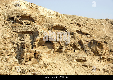 Asketische Mönch Höhlen an das Kloster Mar-Saba (St Savva), Judäische Wüste, Israel Stockfoto