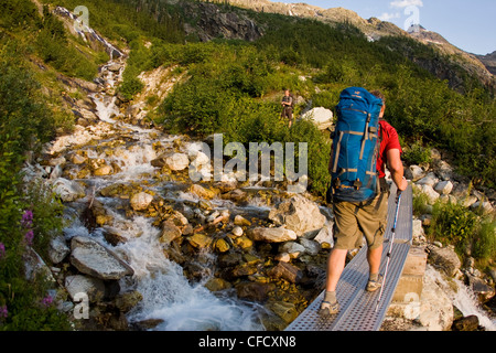 Kletterer in Richtung Tal hinauf klettern klassische Nord Stockfoto