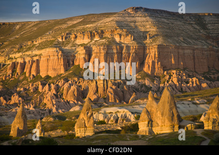 Landschaft in der Nähe von Göreme, Kappadokien, auch Capadocia, Zentral-Anatolien, vor allem in der Provinz Nevşehir, Türkei Stockfoto