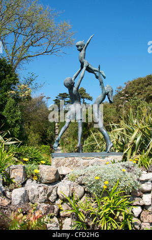 Statue, Klostergarten, Tresco, Isles of Scilly, Vereinigtes Königreich, Europa Stockfoto