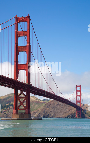 Die Golden Gate Bridge, verbindet die Stadt San Francisco mit Marin County, von Fort Point, San Francisco, Kalifornien, USA Stockfoto