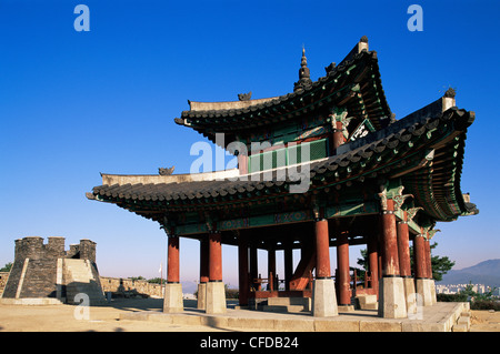 Korea, Seoul, Suwon, Hwaseong Festung, Seojangdae, West-Gefechtsstand Stockfoto