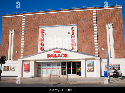 Der Palast Kino und Bingo Gebäude, Felixstowe, Suffolk, England Stockfoto