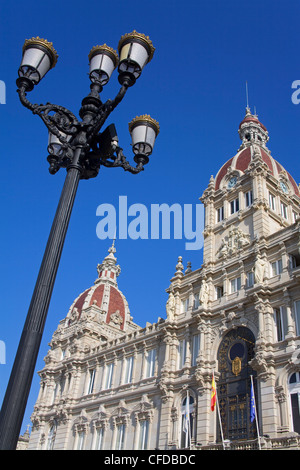 Palacio Municipal (Rathaus) am Plaza de María Pita, Stadt La Coruna, Galicien, Spanien, Europa Stockfoto