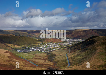 Bwlch y Clawdd, blickte in Richtung Cwm Parc und Treorchy in Süd-Wales, UK Stockfoto