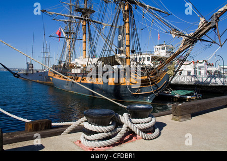 HMS Surprise im Maritime Museum, Embarcadero, San Diego, California, Vereinigte Staaten von Amerika, Stockfoto