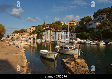 Fischereihafen, Boote, Cala Figuera, in der Nähe von Santanyi, Mallorca, Balearen, Spanien, Europa Stockfoto
