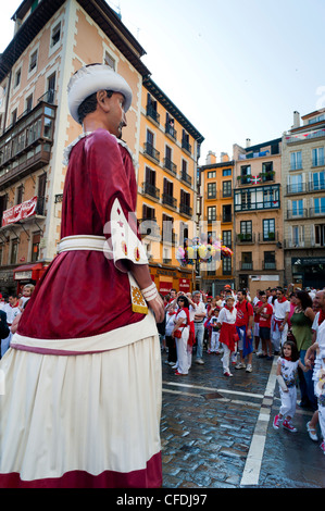 Parade der Riesen und Big-Köpfe, San Fermin Straßenfest, Pamplona, Navarra (Navarra), Spanien, Europa Stockfoto