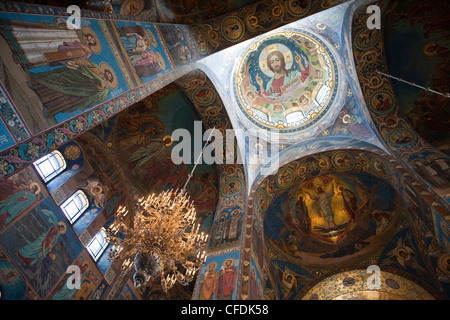 Innenraum der Kirche des Retters auf Blut (Auferstehungskirche), St. Petersburg, Russland Stockfoto