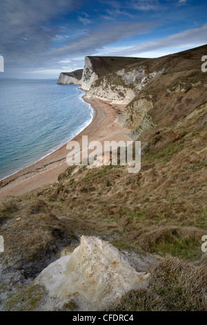 Ein Blick auf Swyre Head und Fledermäuse Kopf von Durdle Door, Jurassic Coast, UNESCO-Weltkulturerbe, Dorset, England, Vereinigtes Königreich Stockfoto