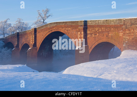 Eden-Brücke bei Lazonby, Eden Valley, Cumbria, England, Vereinigtes Königreich, Europa Stockfoto