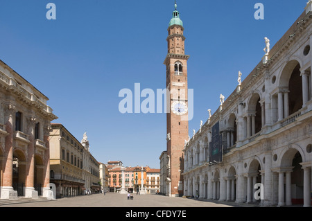 Die Piazza dei Signori und die aus dem 16. Jahrhundert Basilica Palladiana, Vicenza, Venetien, Italien, Europa Stockfoto