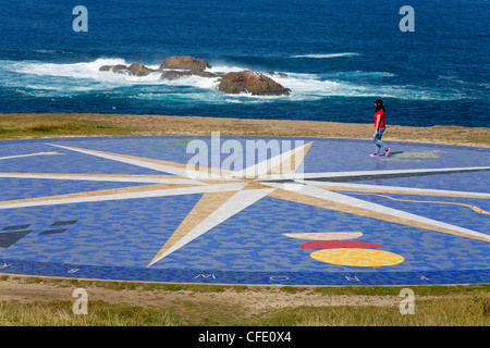 Fliesen Sie-Kompass in der Nähe von The Tower von Hercules Lighthouse, Stadt La Coruna, Galicien, Spanien, Europa Stockfoto