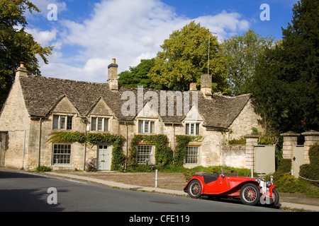 MG Auto in Burford, Oxfordshire, Cotswolds, England, Vereinigtes Königreich, Europa Stockfoto