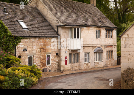 UK, Tibbiwell, Gloucestershire, Stroud, Painswick Bach Haus Mühle auf dem Land Stockfoto