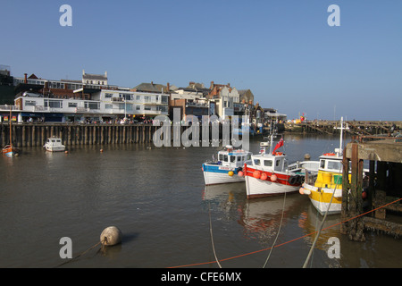 Fischerboote im Hafen von Bridlington Stockfoto