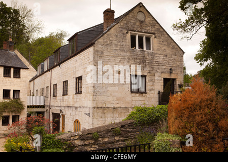 UK, Gloucestershire, Stroud, Painswick, Tibbiwell, Brook House Mühle umgebaut Häuser Stockfoto