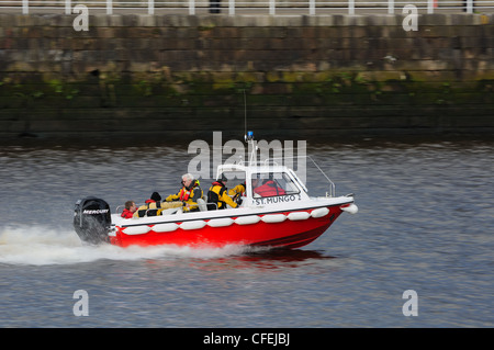 Strathclyde Feuer und Rettung der Rettung neu Handwerk St. Mungo 2 auf dem Fluss Clyde im Zentrum von Glasgow, Schottland Stockfoto