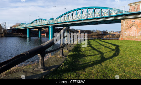 Lady Bay Brücke über den Fluss Trent in Nottingham. Für "Smiley's People" mit Alec Guinness verwendet in 1980er Jahren. Stockfoto