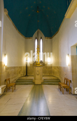 Innenraum der Kathedrale-Kirche des Heiligen Geistes, Guildford Cathedral, Guildford, Surrey, England, Vereinigtes Königreich Stockfoto