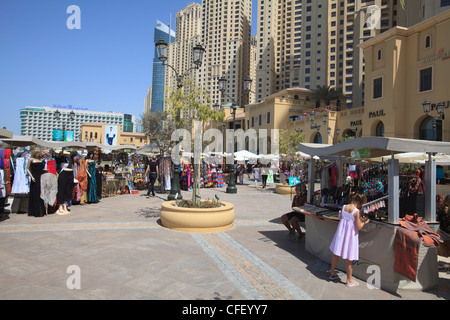 Die Wanderung am Jumeirah Beach Residence, Dubai Marina, Dubai, Vereinigte Arabische Emirate, Naher Osten Stockfoto