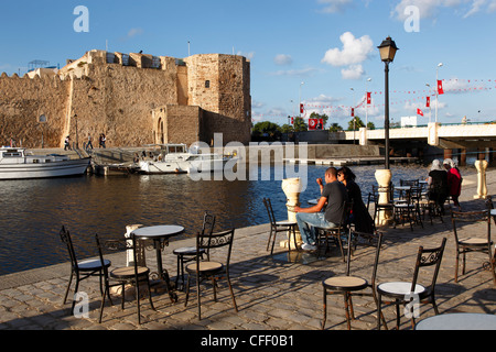 Alten Hafen Kanal und Kasbah Wand, Bizerte, Tunesien, Nordafrika, Afrika Stockfoto