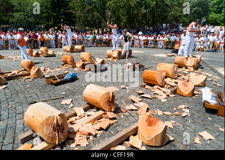 Ländlichen Sport, Plaza de Los Fueros (Tribunale Quadrat), San Fermin Festival, Pamplona, Navarra (Navarra), Spanien, Europa Stockfoto