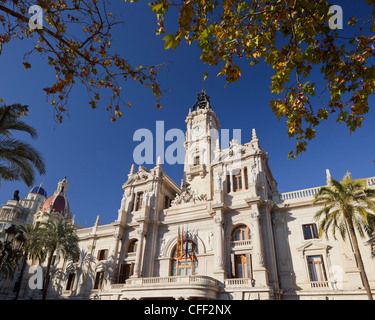 Rathaus in die Sonne legen de l'Ajuntament, Valencia, Spanien, Europa Stockfoto