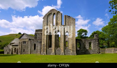 Valle Crucis, zerstörten Zisterzienserabtei in Llantysilio, in der Nähe von Llangollen, Denbighshire, Wales, Vereinigtes Königreich, Europa Stockfoto