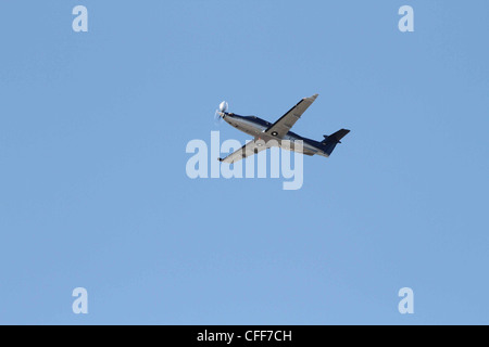 Kleinen Propellerflugzeug am Calgary International Airport Stockfoto