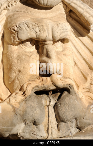 Italien, Rom, Aventino, Giardino degli Aranci, uralter Wasserbrunnen Stockfoto