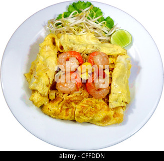 Phad Thai mit Mix Protein verpackt mit Eiern, Phad Thai Hor kai Stockfoto