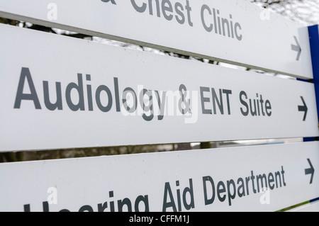 Melden Sie in einer Klinik für Audiologie und ENT-Suite Stockfoto